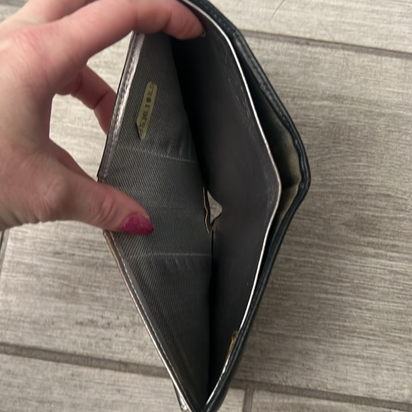 Authentic Chanel Bi-fold Japan Limited Release Wallet w/silver interior - Picture 12 of 15